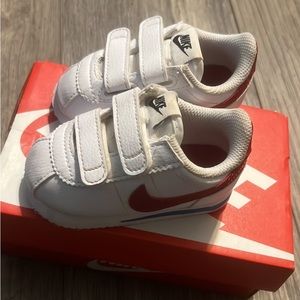 Kids Nike 4c